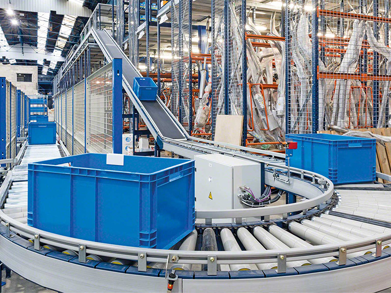 Package-Case Conveyor